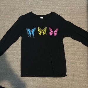 Black Graphic Long Sleeve Tee with Butterfly Pattern Boss Babes Slogan Women’s